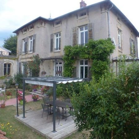 Appartement De Caractere Mirecourt Extérieur photo