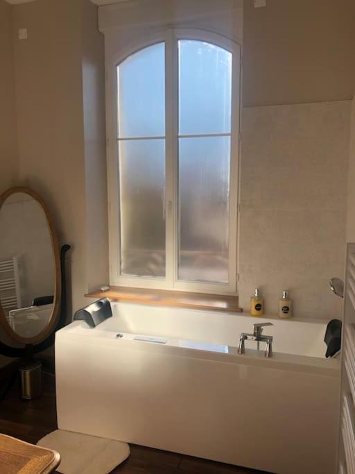 Appartement De Caractere Mirecourt Extérieur photo
