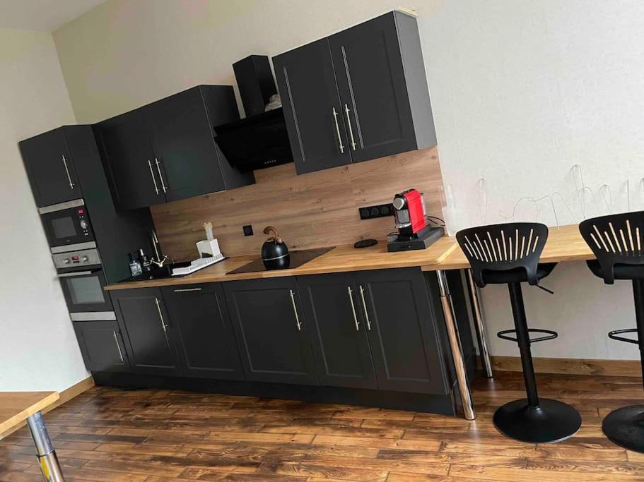 Appartement De Caractere Mirecourt Extérieur photo